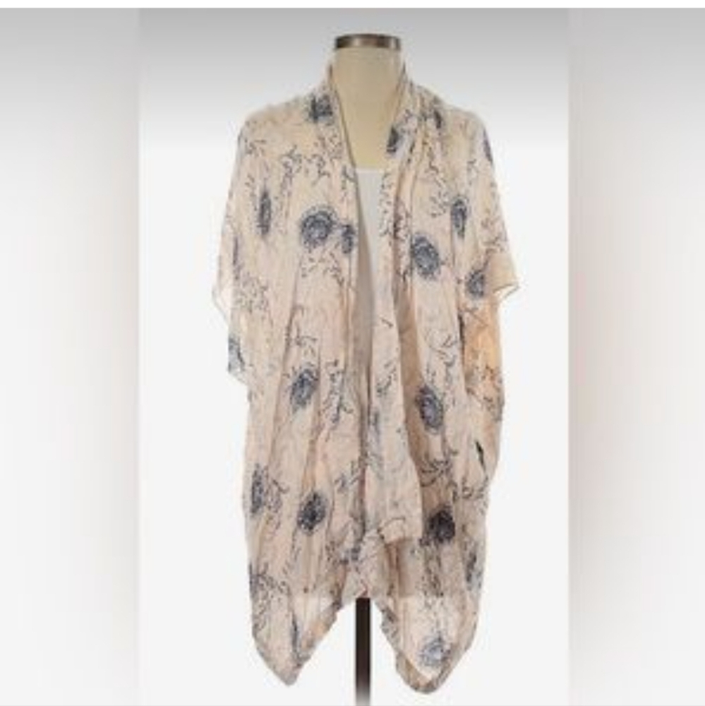 Blush Floral Kimono SZ.24\26 NWT